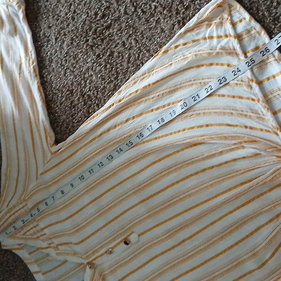Retrology womens orange scrunchy striped blouse size small - Picture 14 of 16